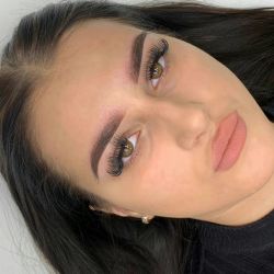 makijaz permanentny brwi brunetka